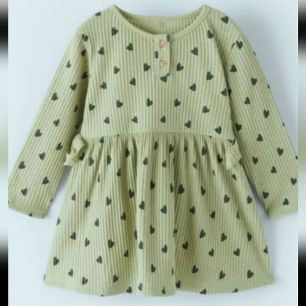 4-5 YEARS (43,3 INCHES)BOW TRIM HEART PRINT DRESS Light green